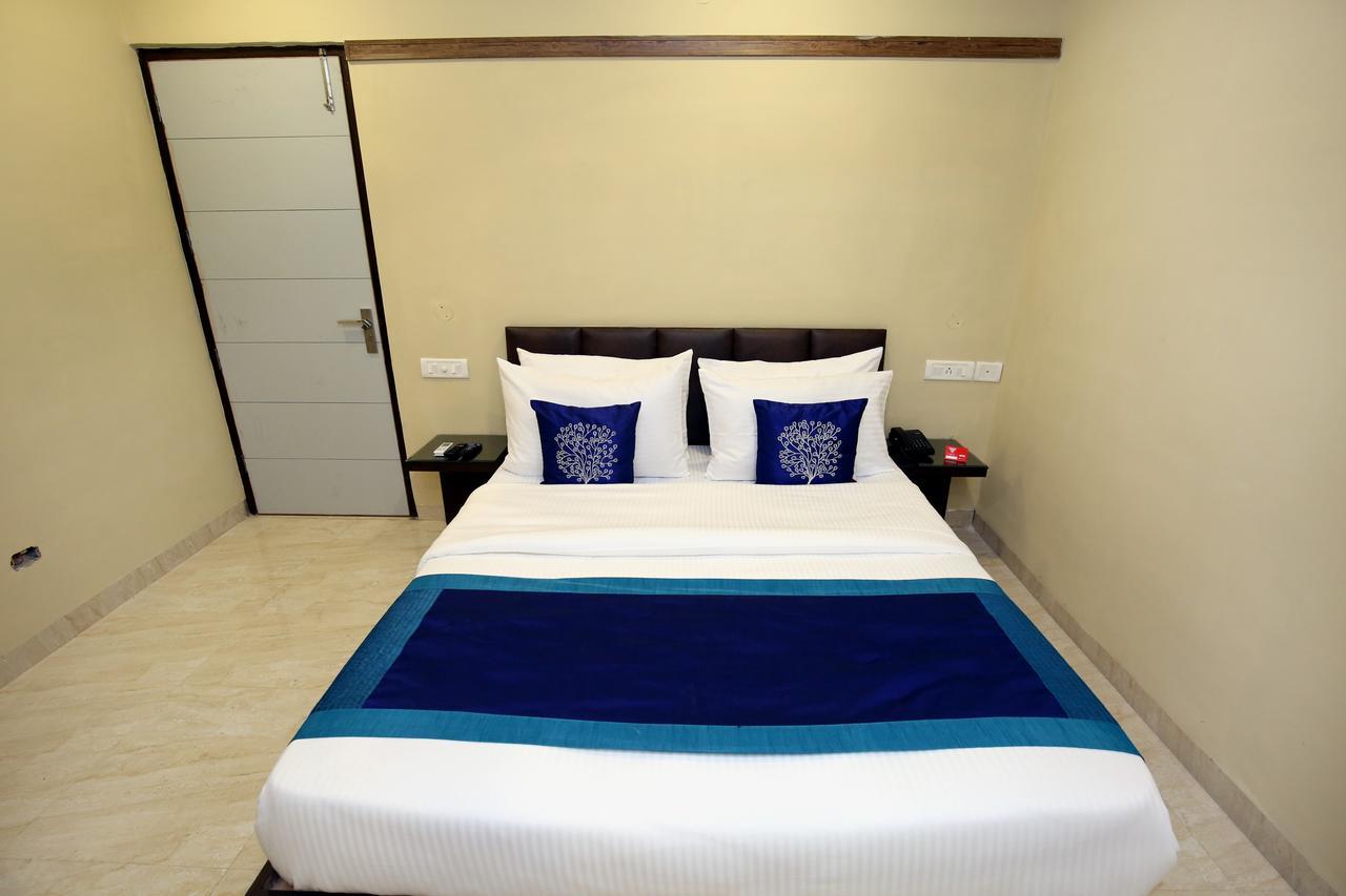 Hotel 7 Chandīgarh 외부 사진