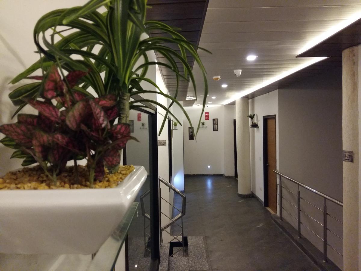Hotel 7 Chandīgarh 외부 사진